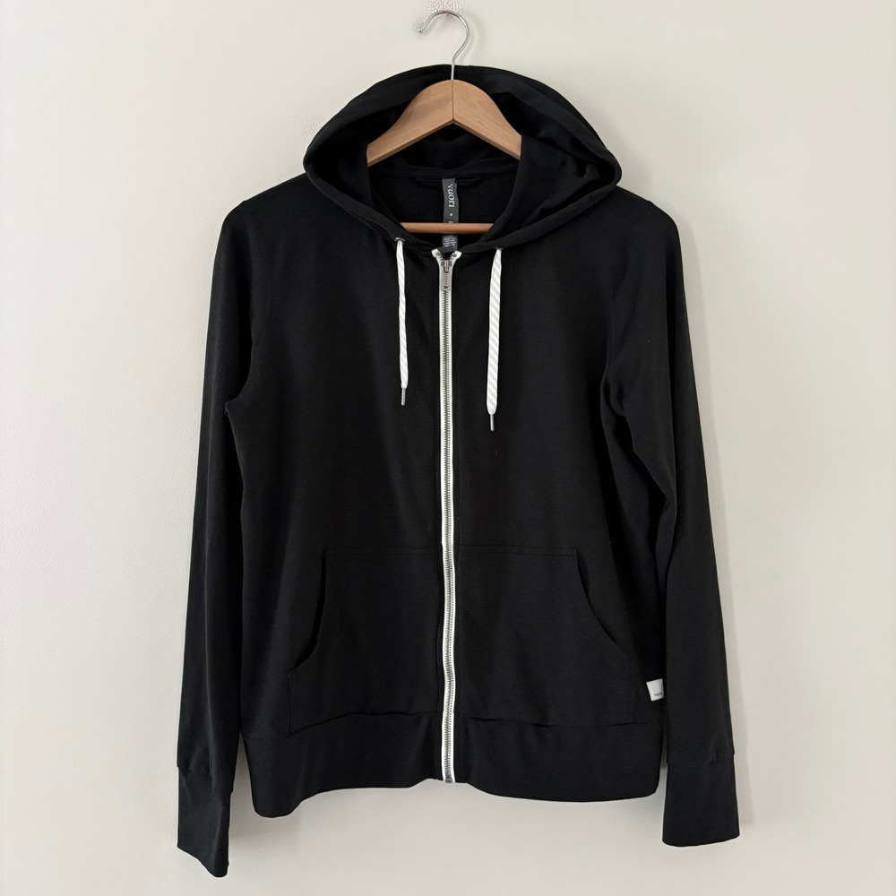 Vuori Hoodie Halo Essential Zip Medium Black Activewear VW268 Stretch Zip Up